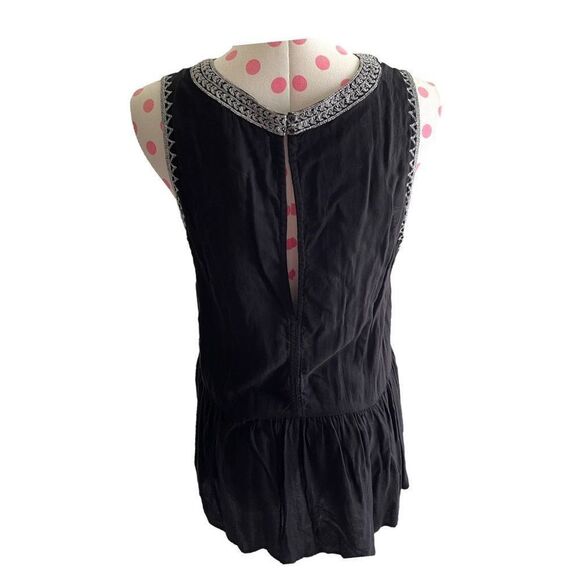 Jessica Simpson Black and White Embroidered Tank Top - Picture 2 of 3